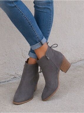 Lucky Brand Gray Suede Ankle Booties with Block Heel
